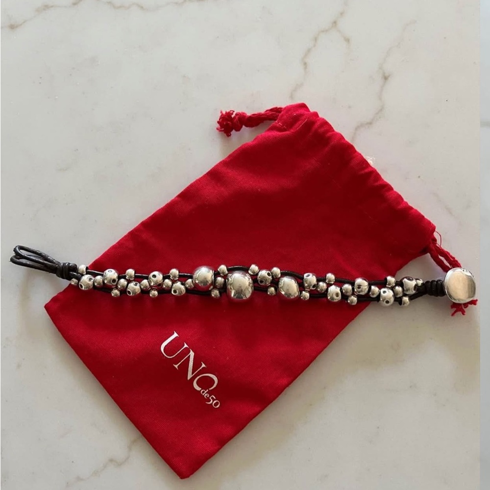 UNO de 50 Silver and Brown Beaded Bracelet